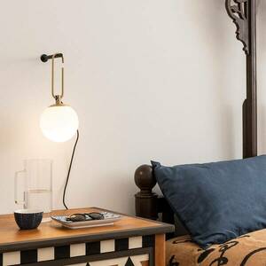 Artemide nh Wall fali lámpa üveggolyóval, sárgaréz kép