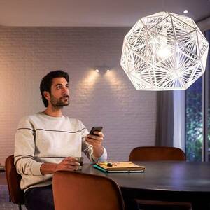 Philips Hue White 9, 5W 1055lm E27 LED lámpa, 2db kép