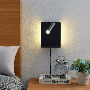 Lucande LED fali spotlámpa Zavi, fekete, dugalj, polc, USB kép