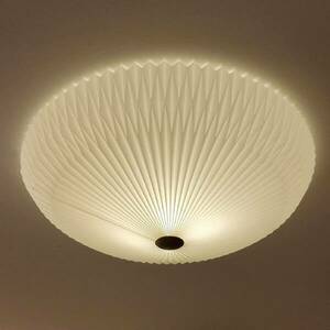 LE KLINT 23-as modell mennyezeti lámpa, Ø 35 cm kép