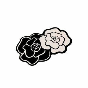 Fekete-fehér fürdőszobai kilépő 60x100 cm Bungari Rose – Foutastic kép