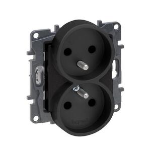 Legrand - NILOE STEP dupla fali aljzat keret nélkül 250V/16A fekete 863532 kép