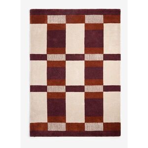 Borvörös-krémszínű kézi szövésű szőnyeg újrahasznosított szálakból 120x170 cm Franka – MADE kép