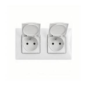 Legrand - Két aljzatos kültéri háztartási konnektor 250V/16A NILOE kerettel, fehér LR0029+LR0019+LR0019 kép