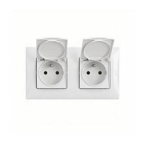 Legrand - Kettős kültéri háztartási dugalj 250V/16A kerettel NILOE IP44 fehér LR0029+LR0019+LR0019 kép