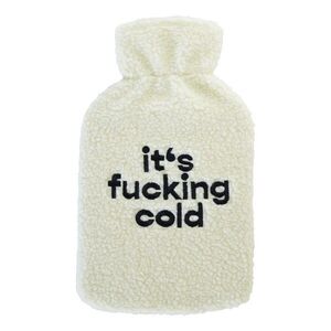 STAY HOME CLUB melegvizes párna 1, 7l, It's fucking cold kép