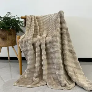 Takaró Nadia CL2616 70x140 cm bézs kép
