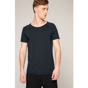 Review - T-shirt kép