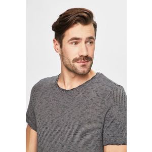 Review - Póló kép