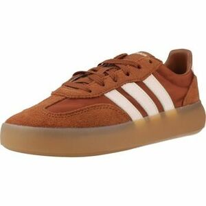 Rövid szárú edzőcipők adidas Barreda Decode kép