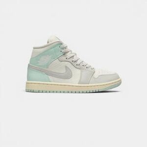 Rövid szárú edzőcipők Nike Brand 1 Mid "Grey Igloo" kép