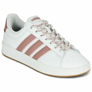 Rövid szárú edzőcipők adidas GRAND COURT 3.0 kép