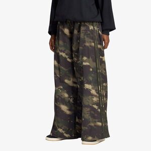 Nadrágok adidas Badigirl Camouflage Adilenium Track Pant Night Cargo/ Aurora Coffee/ Olive Strata XL kép