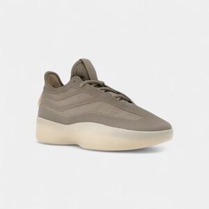 Divat edzőcipők adidas Fear of God Athletics II Basketball Low Putty Beige kép