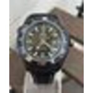 Omega Seamaster gumiszíjas óra karóra hibás kép