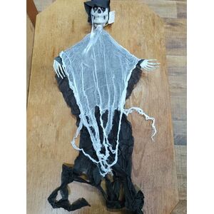 120 cm hosszú fekete-fehér sapkás villogó szemű, hangot adó szellem, csontváz - Halloween - ÚJ kép