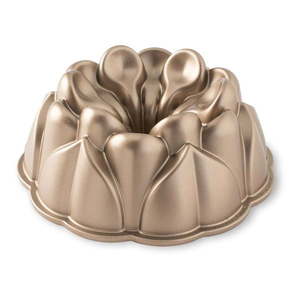 Forma na bábovku v medenej farbe Nordic Ware Magnolia, 2, 4 l vyobraziť