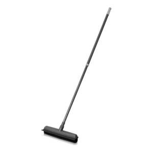 Čierny gumový zmeták Addis Broom vyobraziť