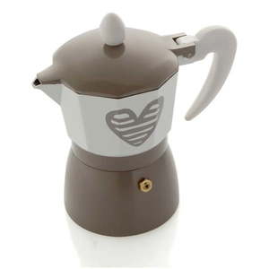 Frenchpress a moka kanvice vyobraziť