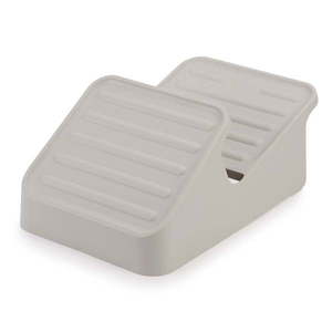 Organizér na topánky Shoe-In Compact – Joseph Joseph vyobraziť