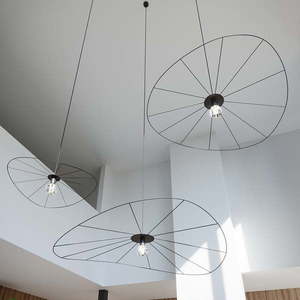 Čierne závesné svietidlo ø 110 cm Elliot – Nice Lamps vyobraziť