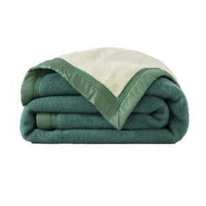 Dvojfarebná vlnená prikrývka 600g/m2 vyobraziť