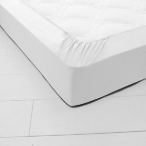 Jednofarebná napínacia plachta zn. Colombine® z džerseja s hĺbkou rohov 40 cm vyobraziť