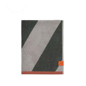 Kaki froté osuška z bio bavlny 70x133 cm Diagonal – Mette Ditmer Denmark vyobraziť