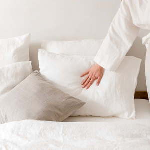 Obliečka na vankúš s prímesou ľanu 40x60 cm – Linen Tales vyobraziť