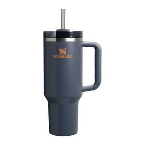 Tmavomodrá termoska so slamkou z nehrdzavejúcej ocele 1, 18 l Quencher H2.0 FlowState Tumbler Twilight – Stanley vyobraziť