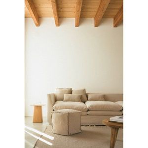 Krémový sedací vak Handloom – Lorena Canals vyobraziť