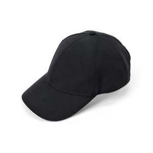Športová čiapka so šiltom, čierna vyobraziť