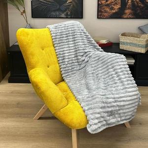 Deka Laura 70x140 cm 8 svetlosivá vyobraziť