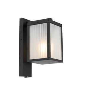 Vonkajšia nástenná lampa čierna s rebrovaným sklom a senzorom súmraku - Charlois vyobraziť
