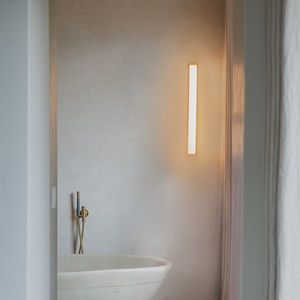 Kúpeľňová nástenná lampa mosadz 62 cm vrátane LED IP44 - Cascada vyobraziť