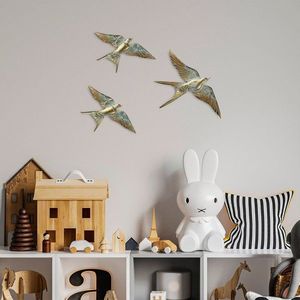 Dekoratívny doplnok na stenu Flying Swallow - 1 vyobraziť