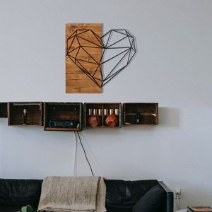 Dekoratívny drevený doplnok na stenu Heart vyobraziť