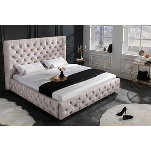 Chesterfield posteľ PALLAS Dekorhome vyobraziť