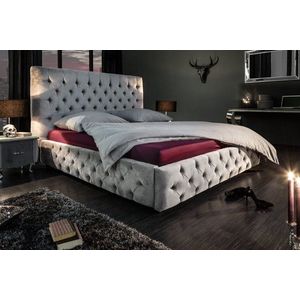 Chesterfield posteľ PALLAS Dekorhome vyobraziť