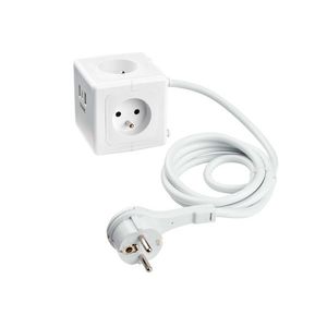 TRONIC® Zásuvková kocka s USB prípojkami (biela) vyobraziť