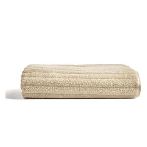 Béžová froté bavlnená osuška 70x140 cm Navira – Kave Home vyobraziť