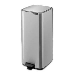 Pedálový oceľový odpadkový kôš v matne striebornej farbe 30 l Bo – Brabantia vyobraziť