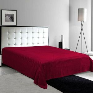 Matex Prehoz Diamond vínová, 170 x 210 cm vyobraziť
