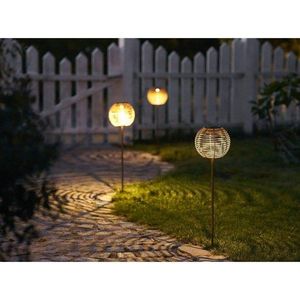 LED zapichovacie vonkajšie svietidlo so solárnym panelom ø 17 cm Carlisle – House Nordic vyobraziť