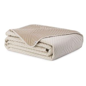 Béžový prešívaný pléd z mikrovlákna 240x260 cm Softa – Restilo vyobraziť