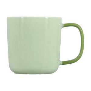 Zelený hrnček z kostného porcelánu 370 ml Mae – ONA vyobraziť