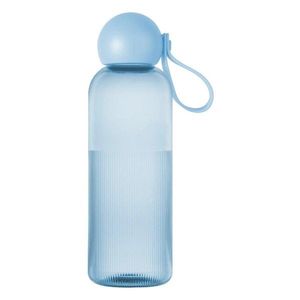 Svetlomodrá cestovná fľaša z recyklovaného plastu 600 ml Ture – Sagaform vyobraziť