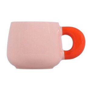 Ružový hrnček z kostného porcelánu 470 ml Coco – ONA vyobraziť