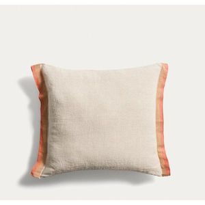 Obliečka na vankúš 45x45 cm Disea – Kave Home vyobraziť