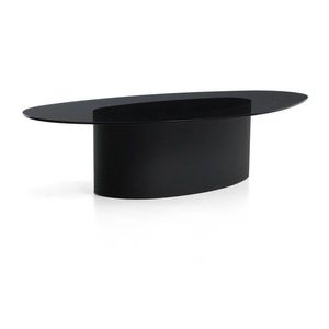Čierny konferenčný stolík so sklenenou doskou 81x140 cm Olir – Kave Home vyobraziť